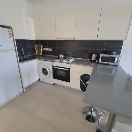 アパート Flats *